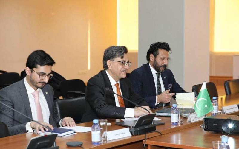 Kazakhstan proposes Pakistan to jointly develop North-South, TITR corridors 