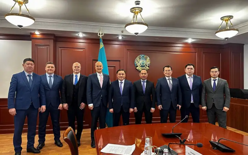 Минтуризма и спорта РК