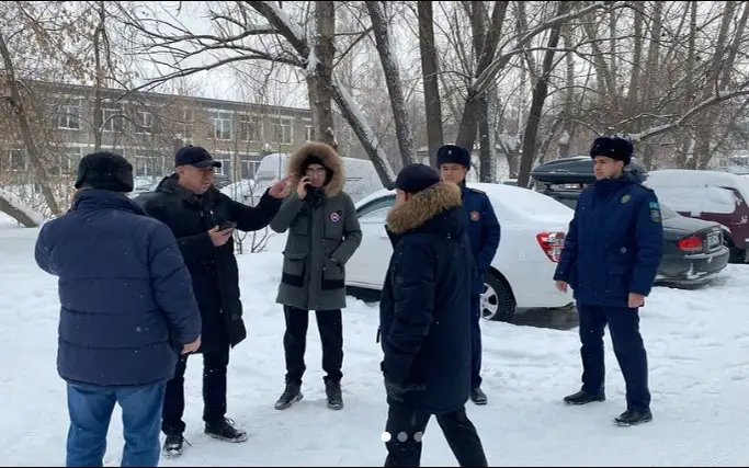 Аким Петропавловска Серик Мухамедиев. Частичное обрушение кровли дома произошло в Петропавловске