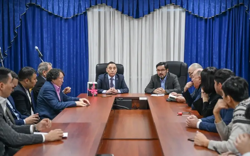 قازاق گازەتتەر