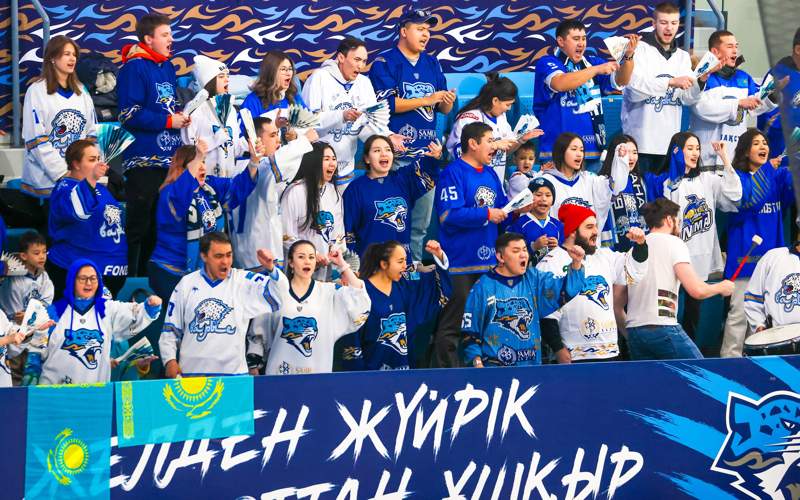 болельщики ХК 
