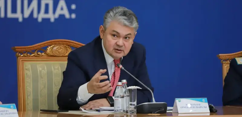  Ермек Кошербаев 