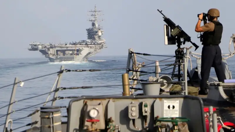 Иранның ұш ұшағын атқылады