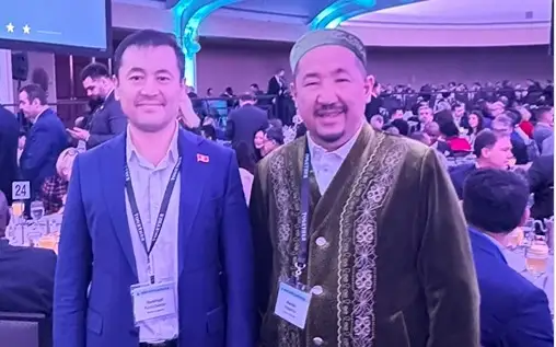 Нурлан имам посетил благотворительный обед в США