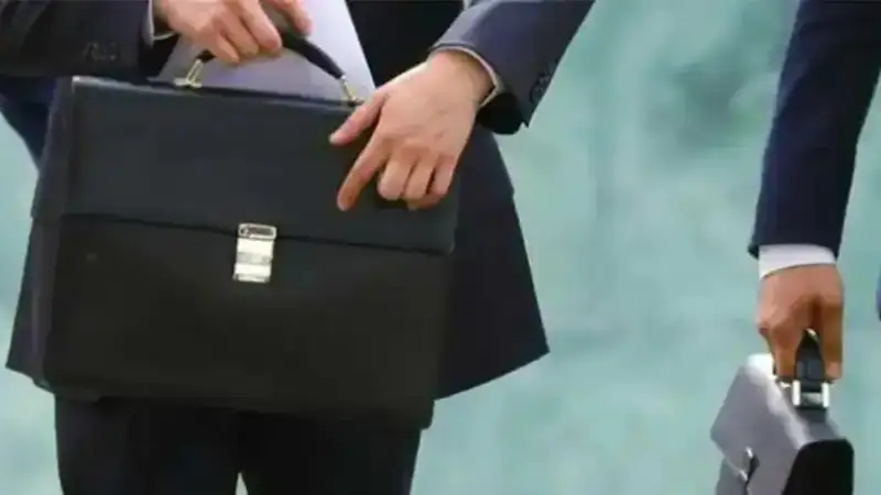 Лауазымды тұлғалардың өз бетінше шешім қабылдау функциясы жойылды 