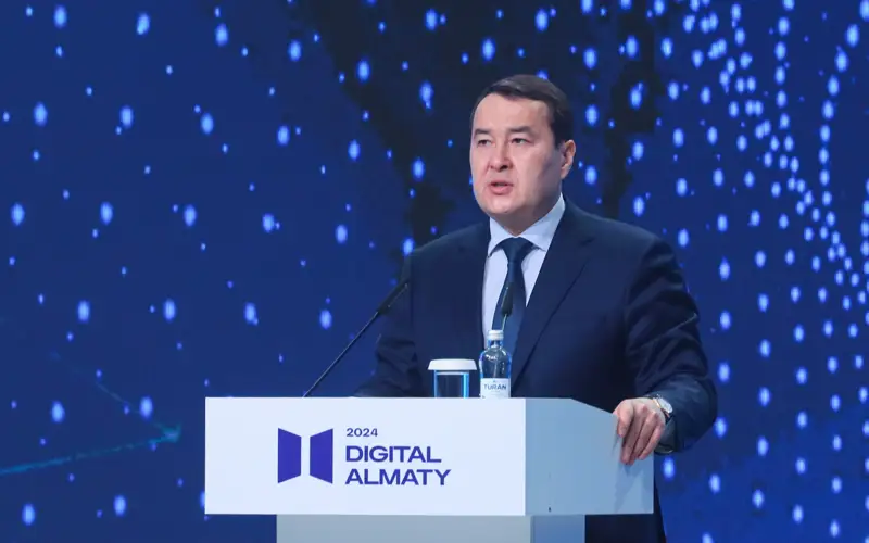 Álıhan Smaıylov