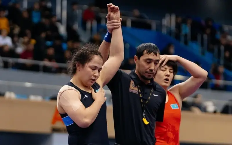 Определились победительницы чемпионата РК по женской борьбе 