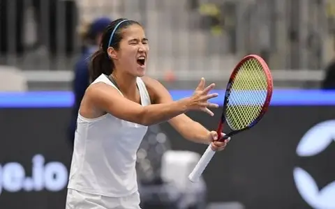 Жибек Куламбаева 