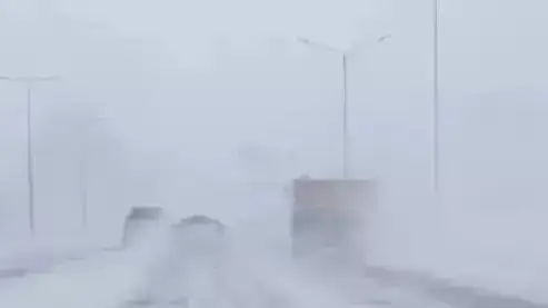 Еліміздің үш облысында республикалық жолдар жабылды