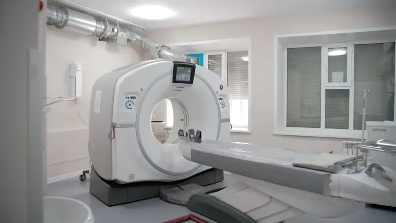 Два новых центра для лечения онкобольных открыли в Караганде