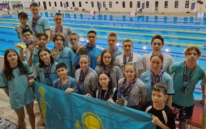 Ёш сузувчилар