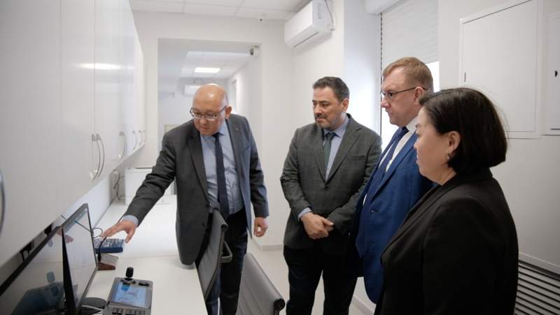 Два новых центра для лечения онкобольных открыли в Караганде Два новых центра для лечения онкобольных открыли в Караганде