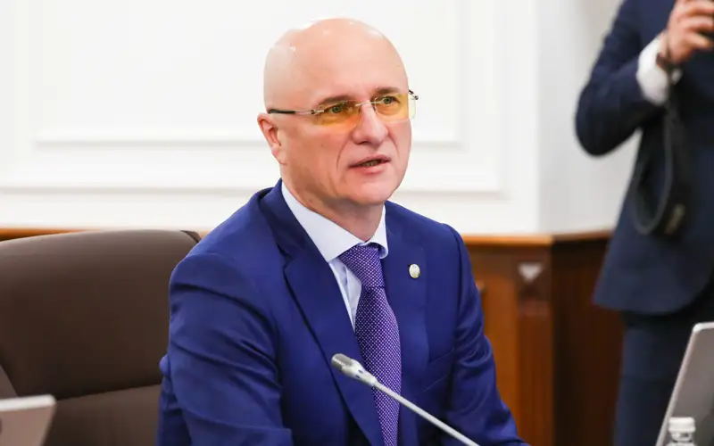 роман скляр