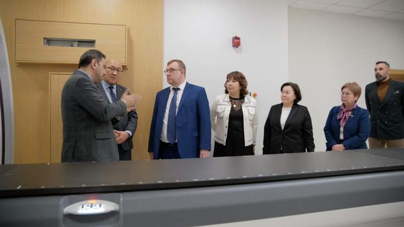 Два новых центра для лечения онкобольных открыли в Караганде Два новых центра для лечения онкобольных открыли в Караганде