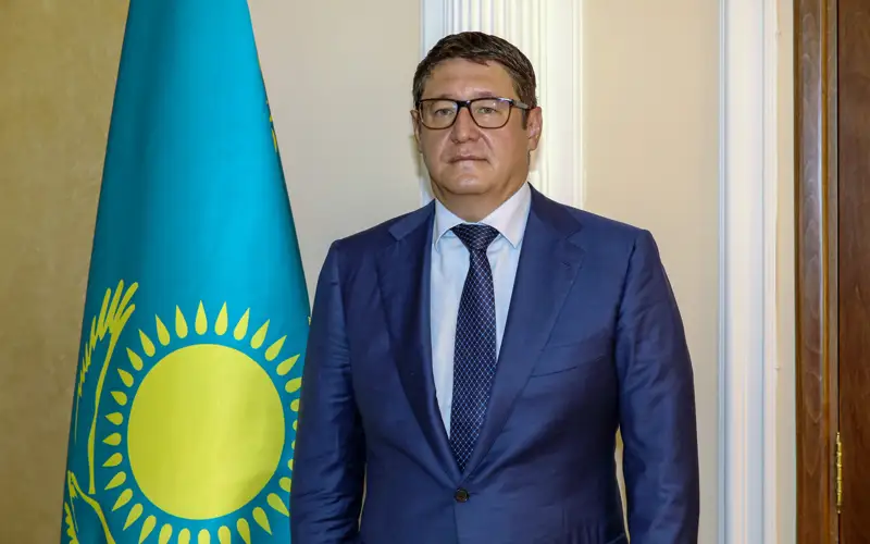 almasadam sátqalıev