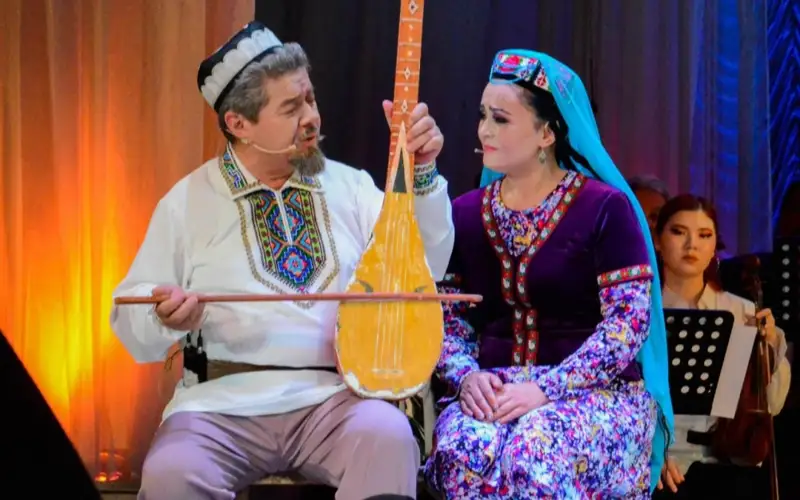 ҰЙҒЫР ТЕАТРЫ