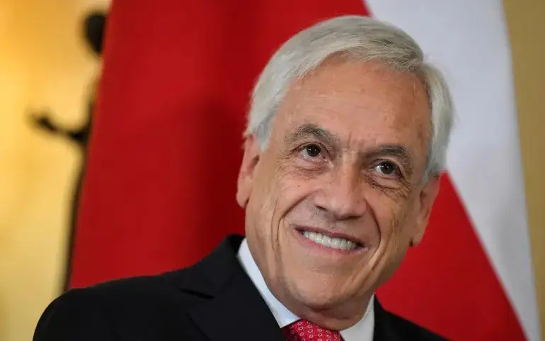 Chile's ex-president dies in helicopter crash