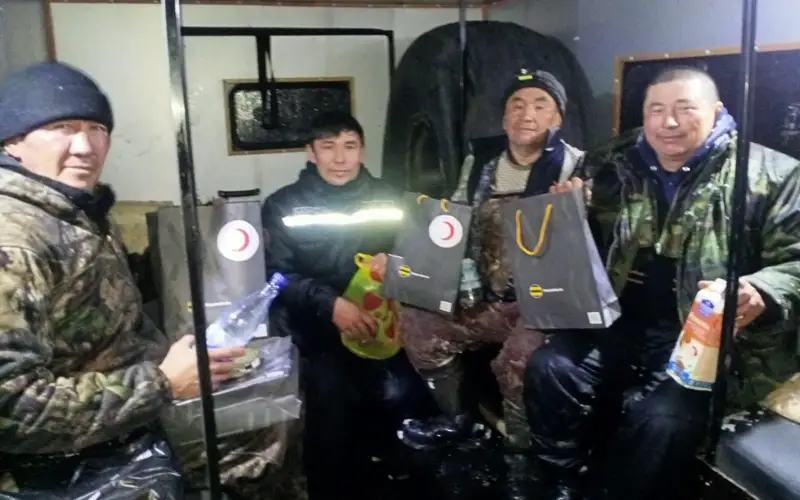 Троих жителей Аркалыка спасли из снежного плена