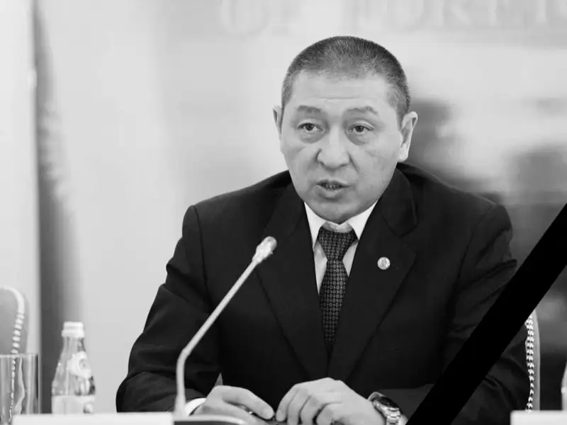 Аскар Мусинов