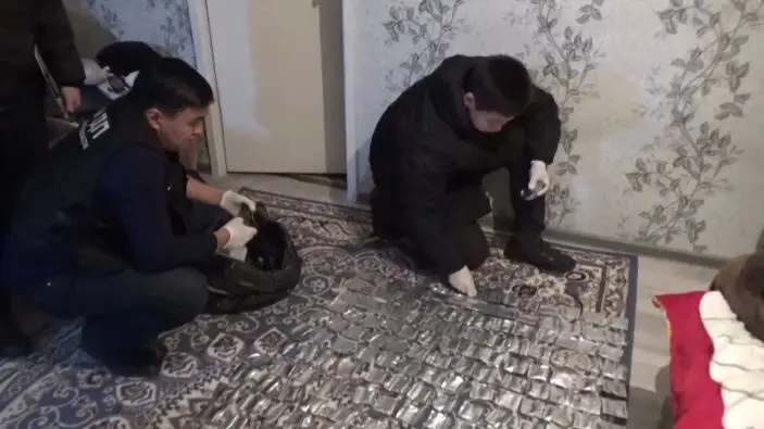 Наркотики на 10 млн тенге изъяли жамбылские полицейские
