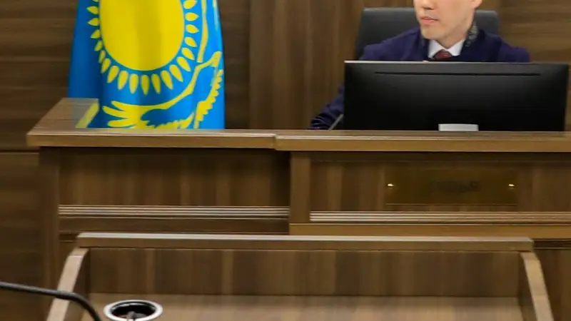 Алматыда такси жүргізушісін өлтірген екі жасөспірім 12  жылға сотталды