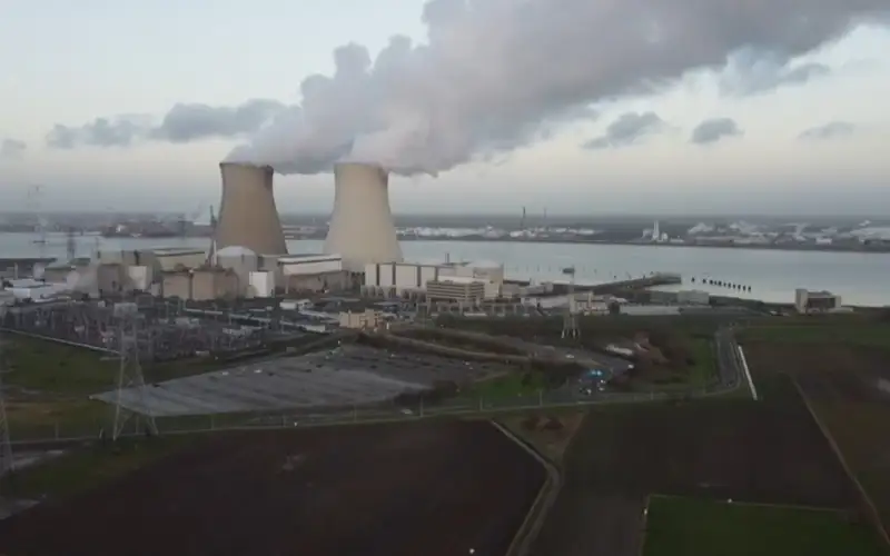 Ядерный реактор остановили в Бельгии