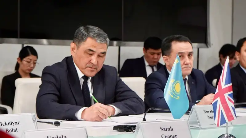 Нуржан Нуржигитов встретился с делегацией из Великобритании