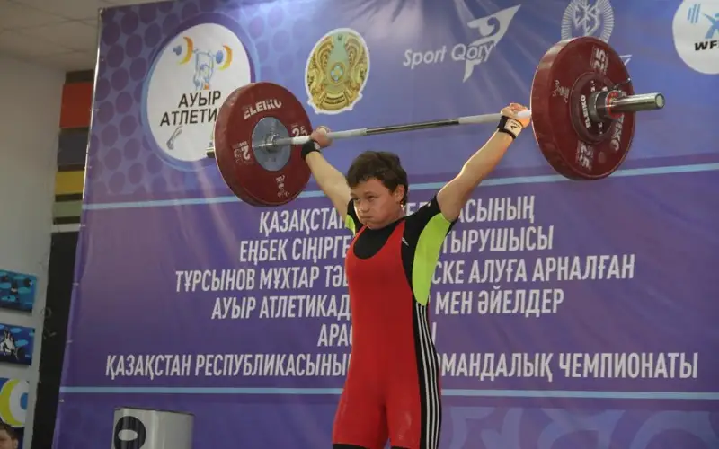 Ксения Прозорова -  дебютантка взрослого ЧРК по тяжелой атлетике