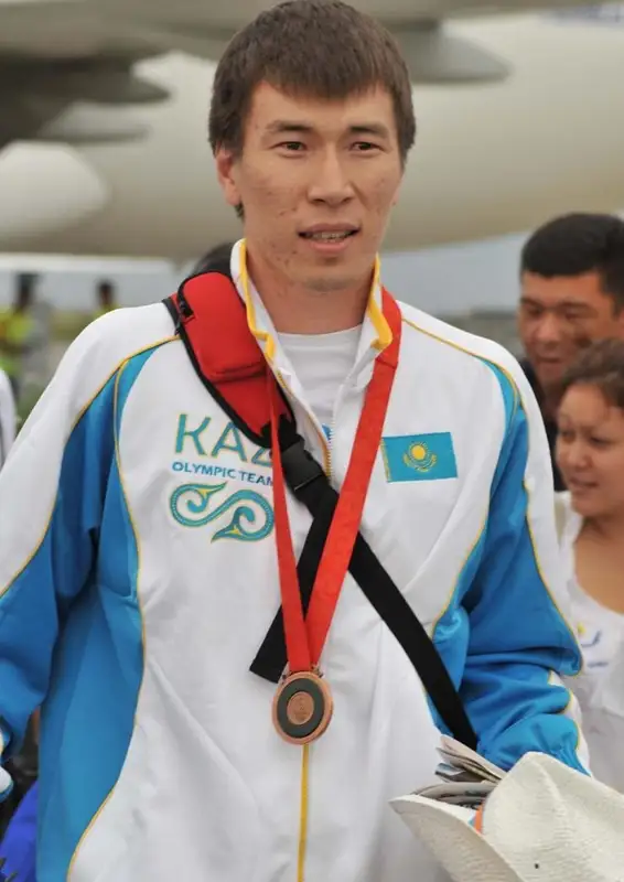 Бронзовый медалист Олимпийских игр Арман Чилманов получил назначение на должность государственного тренера отечественного таэквондо