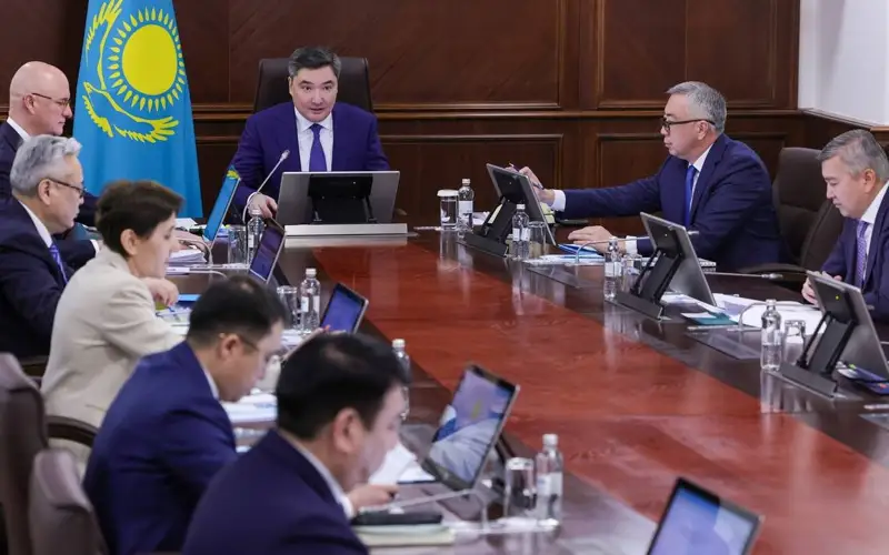 Олжас Бектенов