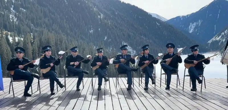 полиция курсанттары