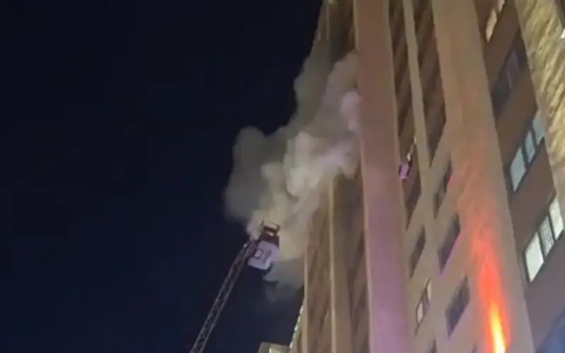 Квартира загорелась на высотке в Астане