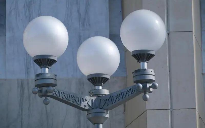 көшені жарықтандыру