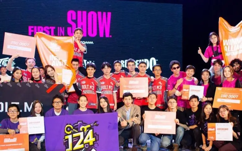 Казахстан отправит 4 команды на ЧМ по робототехнике в Хьюстон