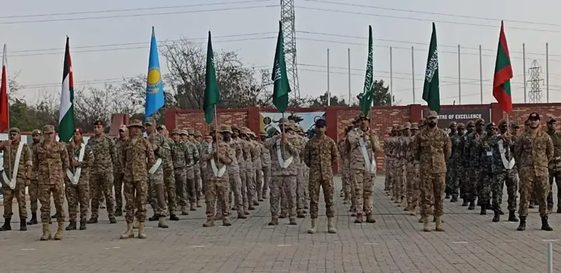Казахстанцы участвуют в состязаниях военных в Пакистане