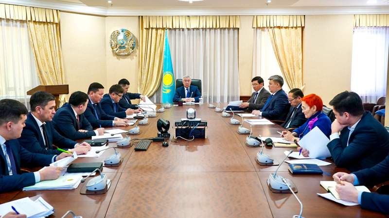 Совещание по проблемным вопросам сахарной отрасли состоялось под председательством заместителя Премьер-министра Серика Жумангарина