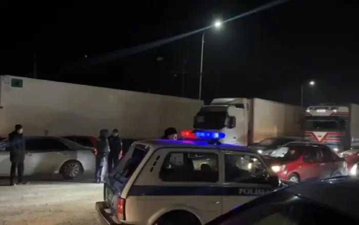 скопление транспорта