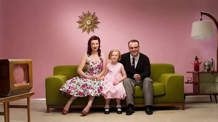 Тренд «традиционных жен» набирает популярность в США и Великобритании