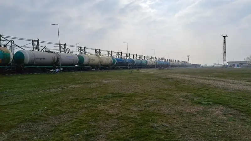 Avarııa na TETs Bıshkeka: Kazahstan vydelıl Kyrgyzstaný dızelnoe  toplıvo