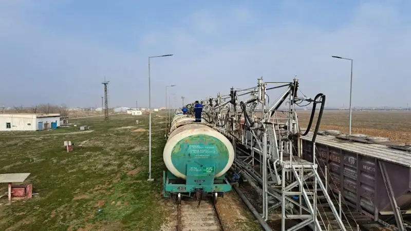 Avarııa na TETs Bıshkeka: Kazahstan vydelıl Kyrgyzstaný dızelnoe  toplıvo