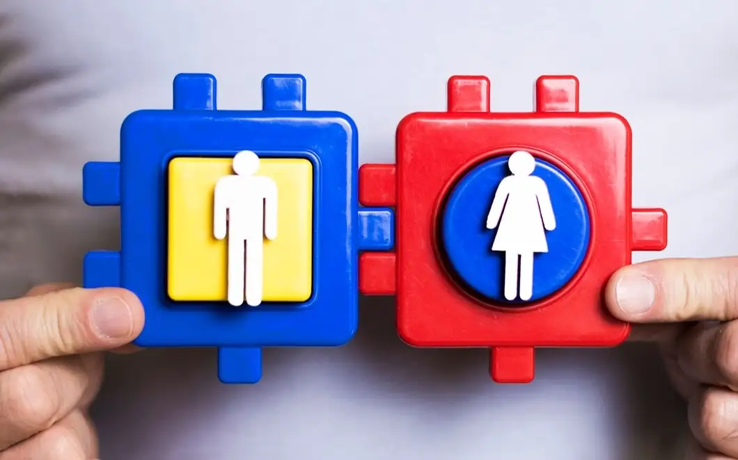 Ұйықтап жатқан қызымның порносын жасырып көрдім