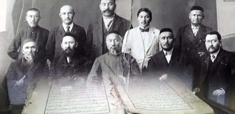 الاش قايراتكەرلەرىن ءبىر-بىرىنە قارسى قويۋدى دوعارۋ كەرەك - زەرتتەۋشى