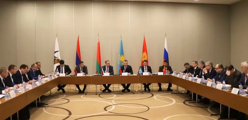 Mınskide ótken EAEO keden qyzmetteri Birlesken alqasy  otyrysynda qandaı sheshim qabyldandy