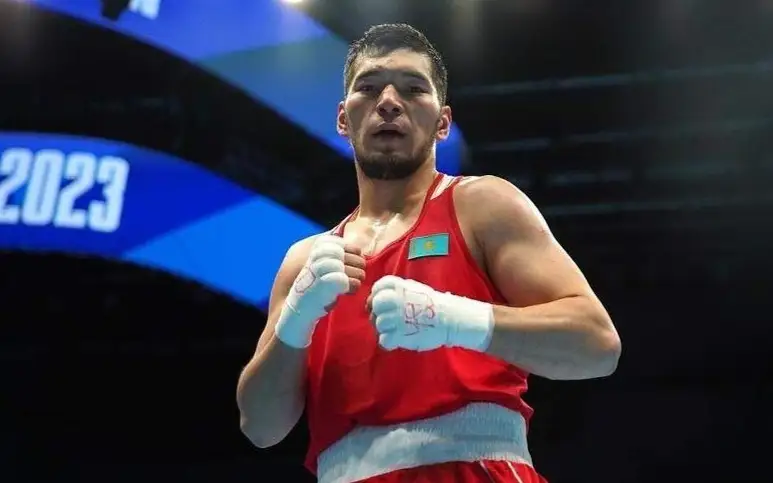 Нурбек Оралбай одержал победу на лицензионном турнире по боксу в Италии