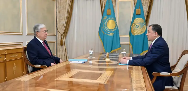 Prezıdent Kasym Jomart Tokaev ı Nýrlan Nogaev