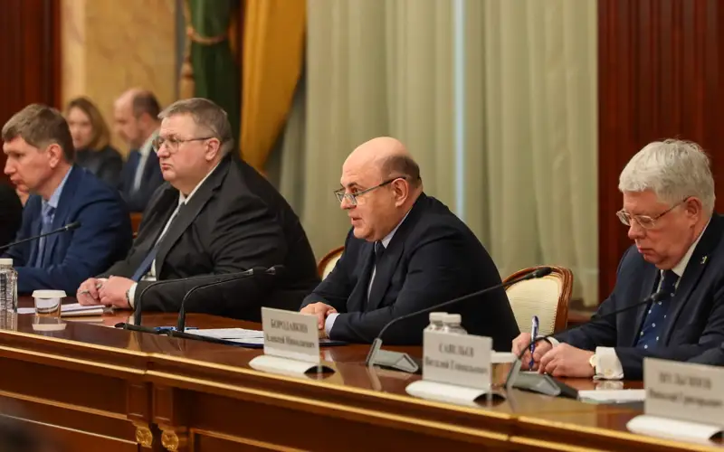 Олжас Бектенов и Михаил Мишустин обсудили торгово-экономическое сотрудничество