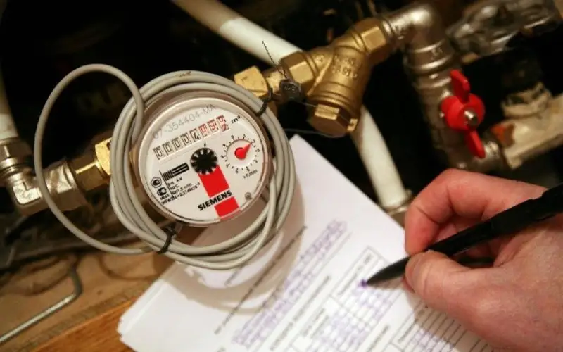 На ОСИ и КСК возложили ответственность за завышенные начисления по теплу в Астане