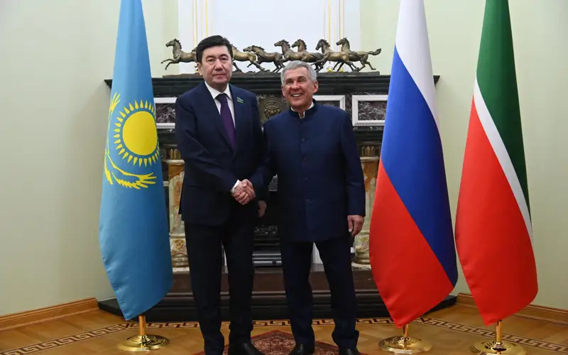 Ерлан Кошанов встретился с руководством Татарстана