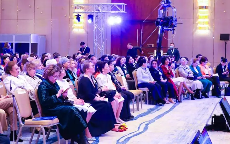 Как поддерживают женщин в столице