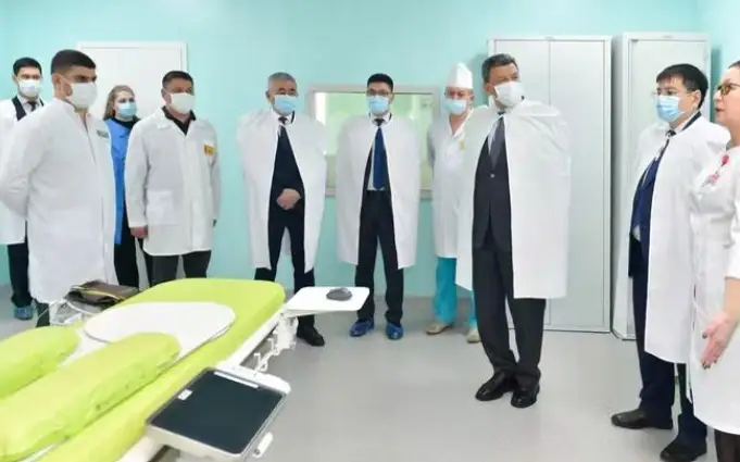 Аким Северо-Казахстанской области Гауез Нурмухамбетов проехал по социальным объектам Петропавловска